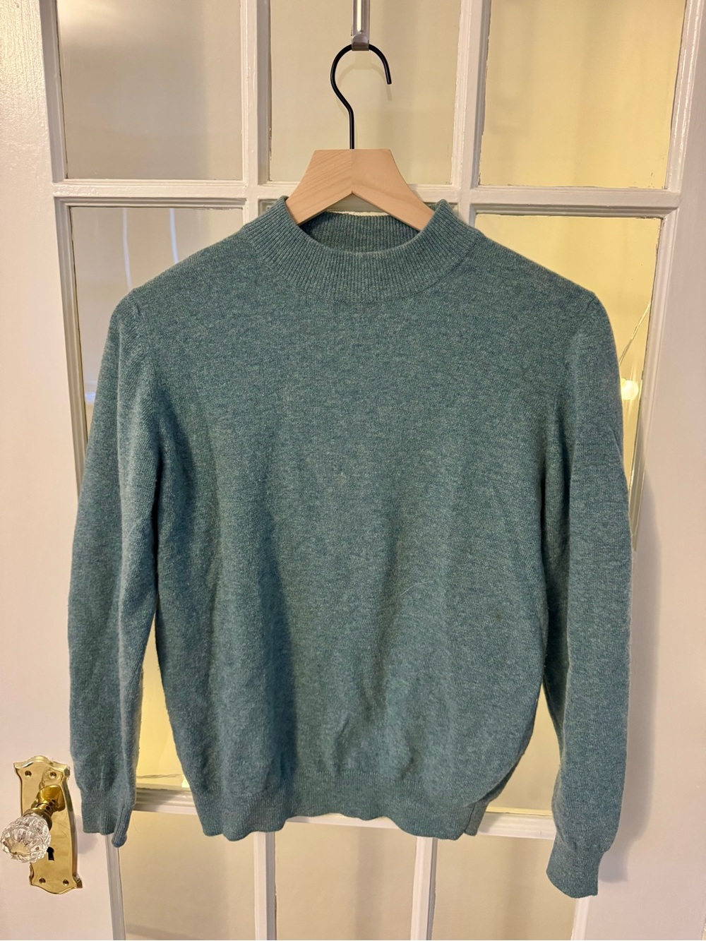 100% Lambswool Made in Scotland Mock Neck Teal Sweater Classic Knit